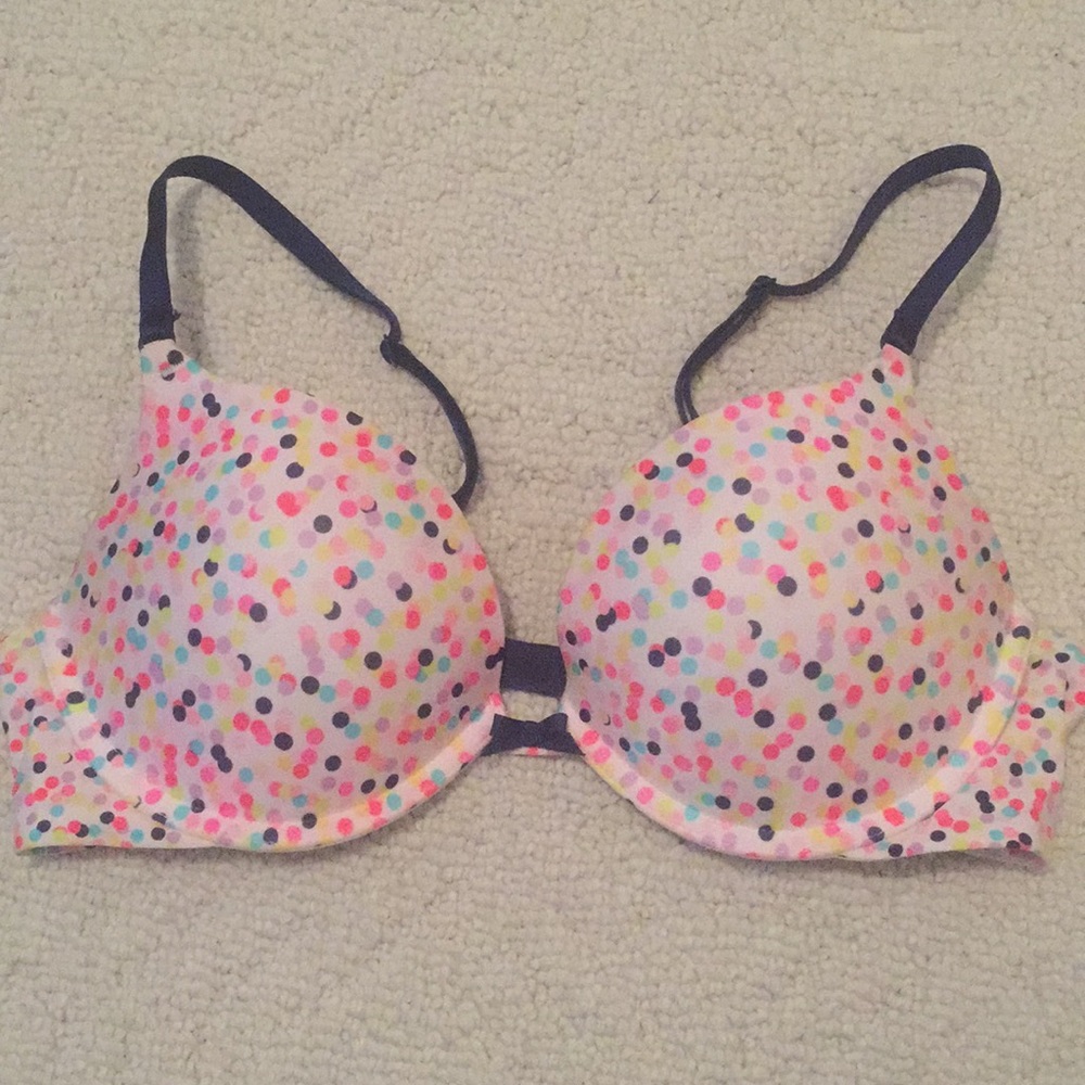 Victoria’s Secret Push Up Bra, 34C, Barely Worn